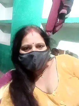 Snapshot of Miss_dipti chatting on 10.18.25 Miss dipti online show from 10.18.25