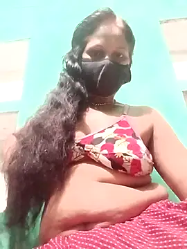 Snapshot of Miss_dipti chatting on 10.19.25 Miss dipti online show from 10.19.25