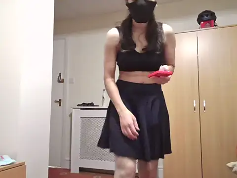 BobtailFormal online show from 12.03.25