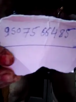 Snapshot of rani8008 chatting on 10.04.25 rani8008 online show from 10.04.25