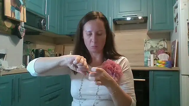 Snapshot of ALICAINWONDERLAND chatting on 11.09.25 ALICAINWONDERLAND online show from 11.09.25