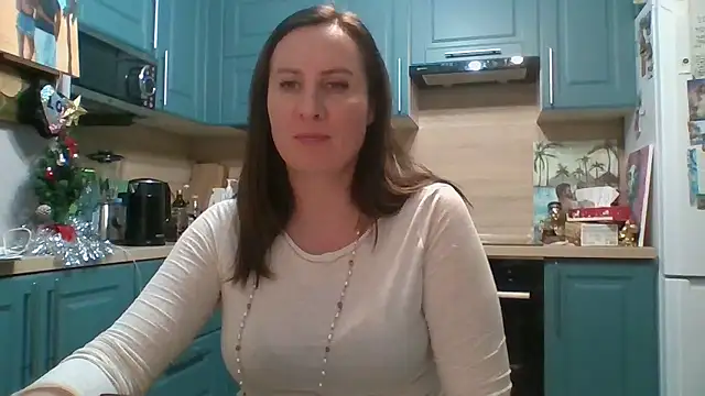 ALICAINWONDERLAND online show from 01.06.26