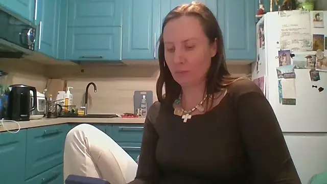 ALICAINWONDERLAND online show from 02.15.26