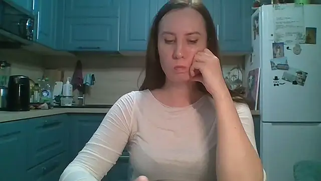 ALICAINWONDERLAND online show from 03.30.26