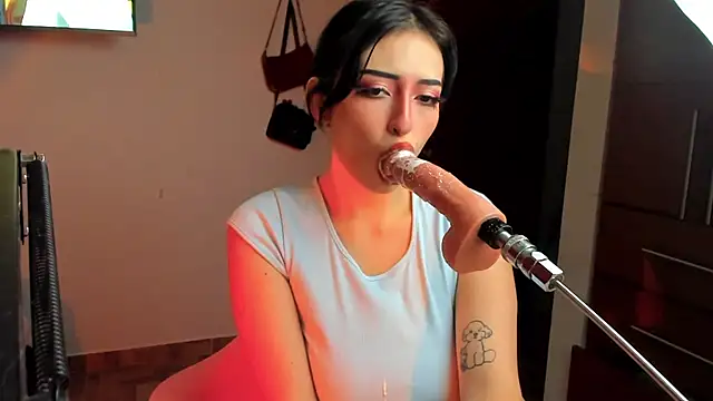 larsonbeverly online show from 04.15.26