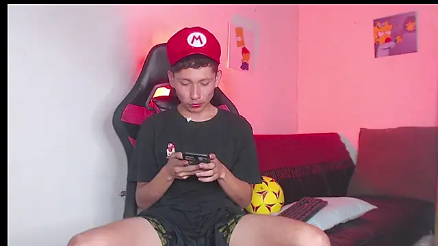 elfernh online show from 09.23.25