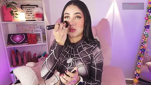 justonecute online show from 02.28.26