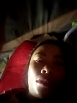 Snapshot of CoMay003 chatting on 11.08.25 CoMay003 online show from 11.08.25