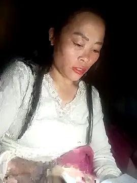 Snapshot of CoMay003 chatting on 11.16.25 CoMay003 online show from 11.16.25