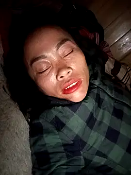 Snapshot of CoMay003 chatting on 12.02.25 CoMay003 online show from 12.02.25