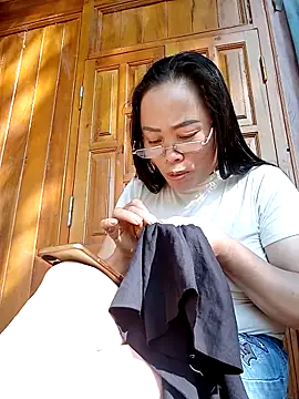 CoMay003 online show from 02.21.26