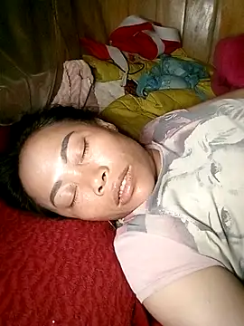 CoMay003 online show from 04.08.26