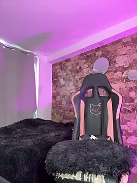 samiacooper25 online show from 04.05.26