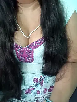 Snapshot of Anjali-bhabhi chatting on 10.04.25 Anjali-bhabhi online show from 10.04.25