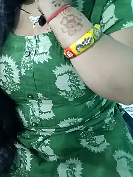 Snapshot of Anjali-bhabhi chatting on 10.12.25 Anjali-bhabhi online show from 10.12.25