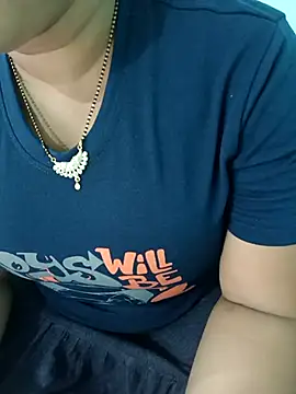 Snapshot of Anjali-bhabhi chatting on 10.21.25 Anjali-bhabhi online show from 10.21.25