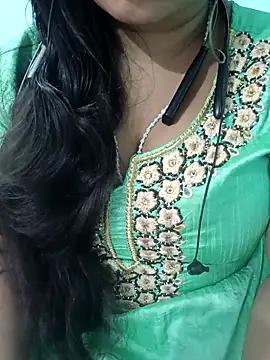 Snapshot of Anjali-bhabhi chatting on 11.19.25 Anjali-bhabhi online show from 11.19.25