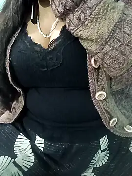 Snapshot of Anjali-bhabhi chatting on 11.24.25 Anjali-bhabhi online show from 11.24.25