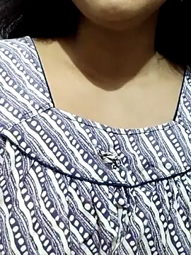 Snapshot of spicysuhana chatting on 06.08.26 spicysuhana online show from 06.08.26