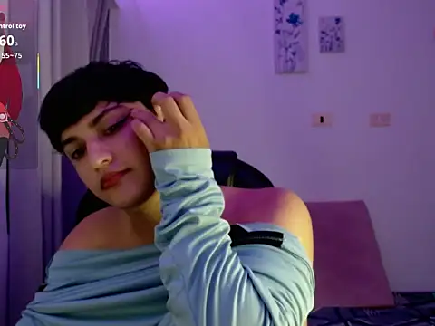 yesitwink  online show from 04.15.26