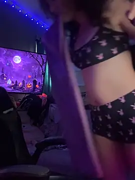 goddessmissmia online show from 10.31.25