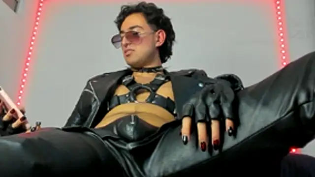 Alexxx savage online show from 11.05.25