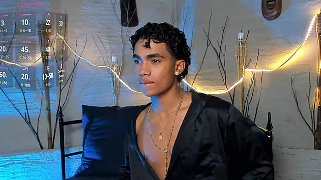 Snapshot of AlanCutee chatting on 03.21.26 AlanCutee online show from 03.21.26