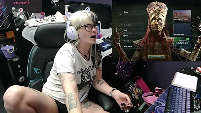 Snapshot of oddywithabody chatting on 02.25.26 oddywithabody online show from 02.25.26