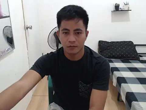 Snapshot of Lloyd_wintours chatting on 10.23.25 Lloyd wintours online show from 10.23.25