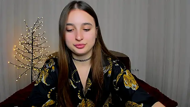 Daria de luxe online show from 12.03.25