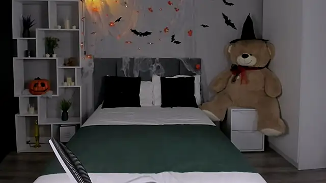 AnoraDark online show from 10.26.25