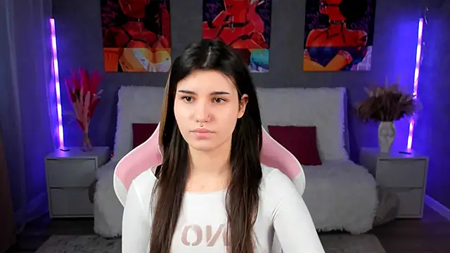 AnoraDark online show from 04.13.26