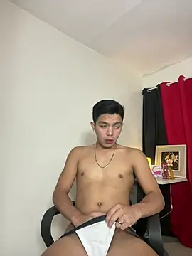 Hunky paul online show from 07.19.26