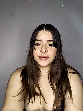 Nahomy cm online show from 11.10.25