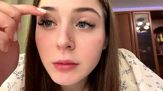 Adel strongwoman online show from 02.01.26