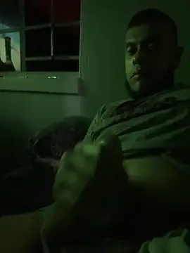 Snapshot of Smallboybigworld chatting on 12.15.25 Smallboybigworld online show from 12.15.25