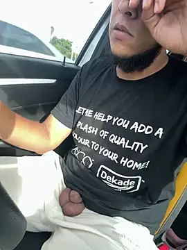 Snapshot of Smallboybigworld chatting on 02.03.26 Smallboybigworld online show from 02.03.26