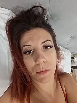 Anayssa  online show from 09.19.25