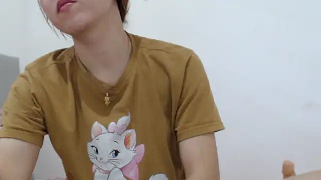 Dolly Peach  online show from 02.23.26