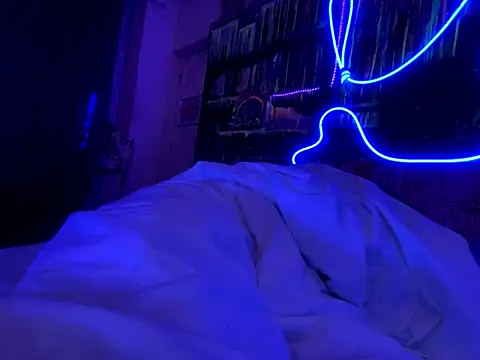 Snapshot of 3615-ULLA chatting on 10.26.25 3615-ULLA online show from 10.26.25