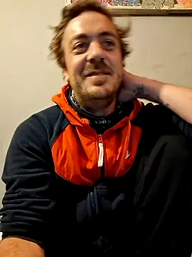 Snapshot of 3615-ULLA chatting on 11.23.25 3615-ULLA online show from 11.23.25