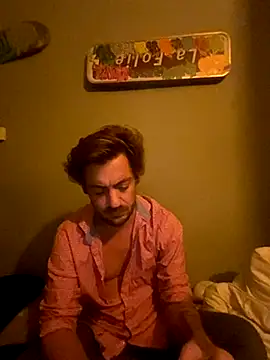 Snapshot of 3615-ULLA chatting on 11.28.25 3615-ULLA online show from 11.28.25