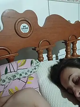 Snapshot of thequestiontrad chatting on 12.02.25 thequestiontrad online show from 12.02.25