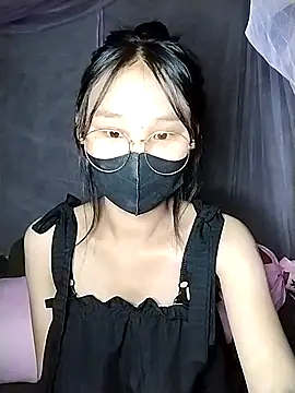 saronla 03 online show from 10.31.25