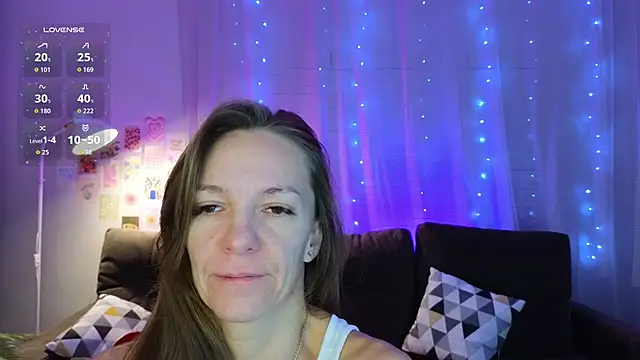 Jesica mooon online show from 12.16.25