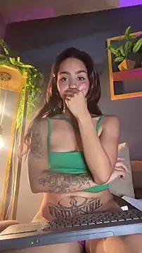 RACHELRUIZ online show from 12.03.25