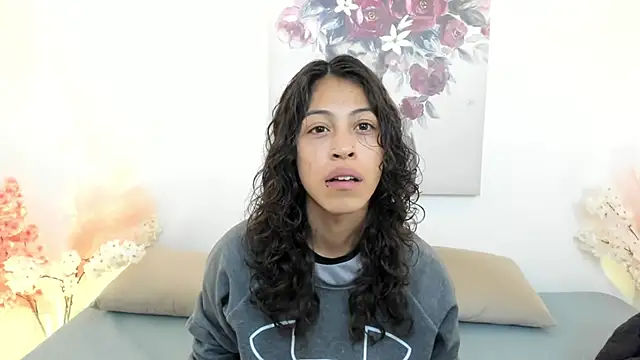 liily grey online show from 10.12.25