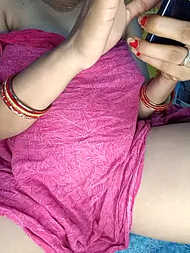 Snapshot of ARPITA12DAS chatting on 10.27.25 ARPITA12DAS online show from 10.27.25