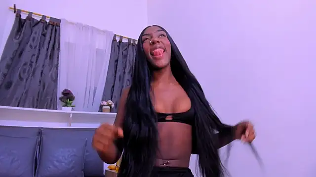 Snapshot of Mistt_Mia chatting on 03.02.26 Mistt Mia online show from 03.02.26