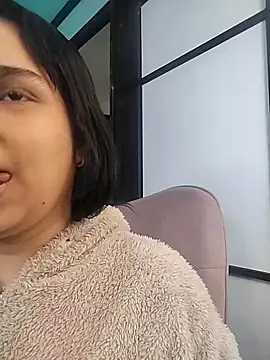 Snapshot of SamaraAnders_ chatting on 02.23.26 SamaraAnders online show from 02.23.26